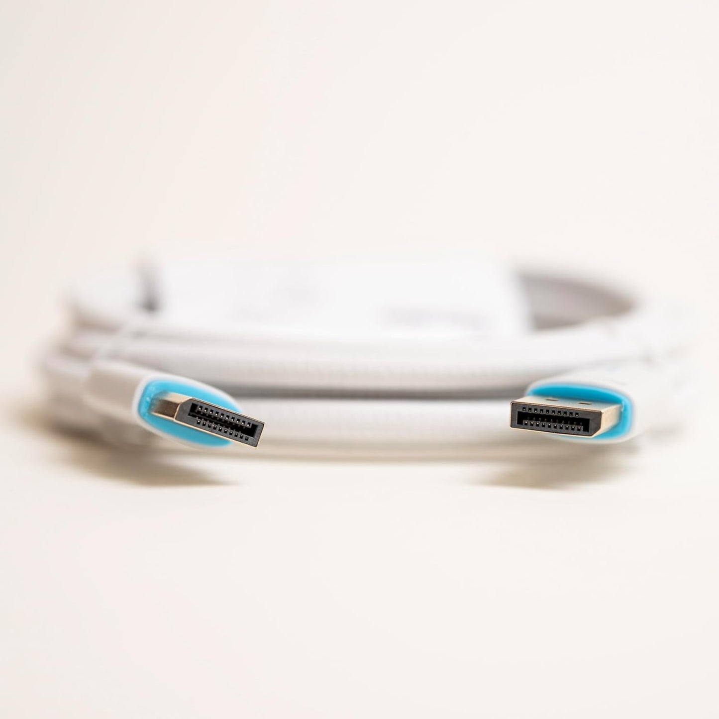 Pacroban DisplayPort 1.4 Cable White | DP to DP Bulk Pack (6ft, 10ft) | 8K@60Hz, 4K@120Hz, HDR, Braided Cable | Wholesale & Bulk Orders