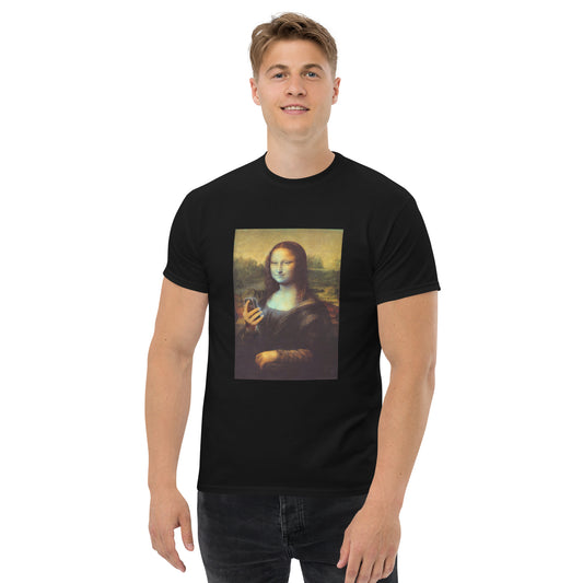 Mona Lisa on phone T-shirt